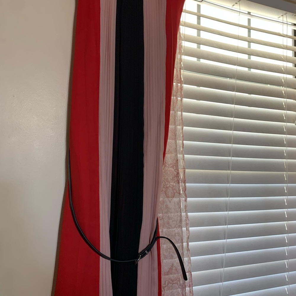 Dress - Picture 1 of 5
